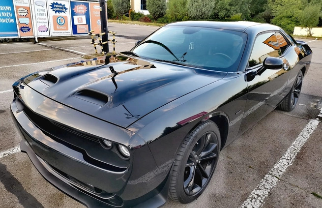 Dodge Challenger cena 120000 przebieg: 192000, rok produkcji 2017 z Lublin małe 46